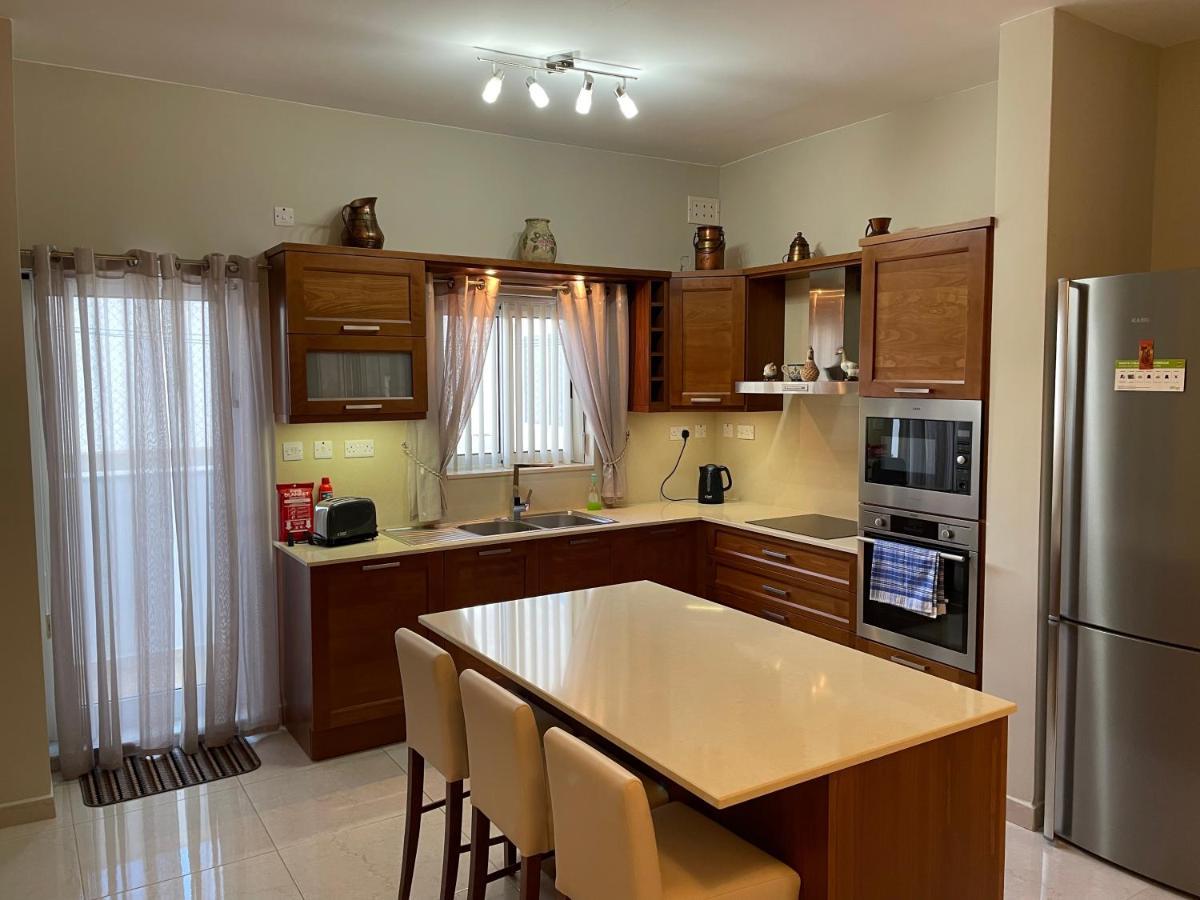 Verdi Apartment - Spacious Modern Apartment, Close To Valletta Santa Vennera Buitenkant foto